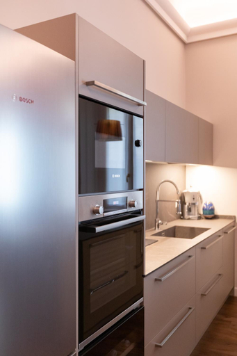 5, Household Settembrini, Milano