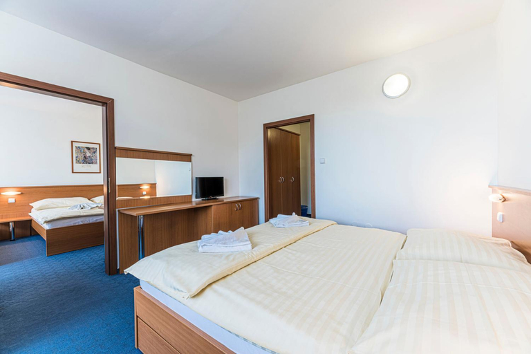 Bedroom 2, Hotel RYSY, Poprad
