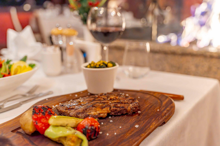 Food & Drinks 3, Mirada Del Lago, Develi