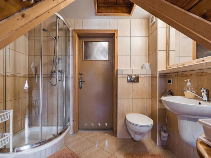 Bathroom 3, Dom Lesnik, Tatra