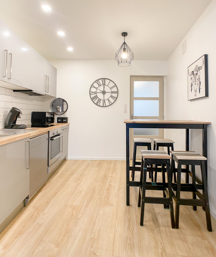Dining Room 7