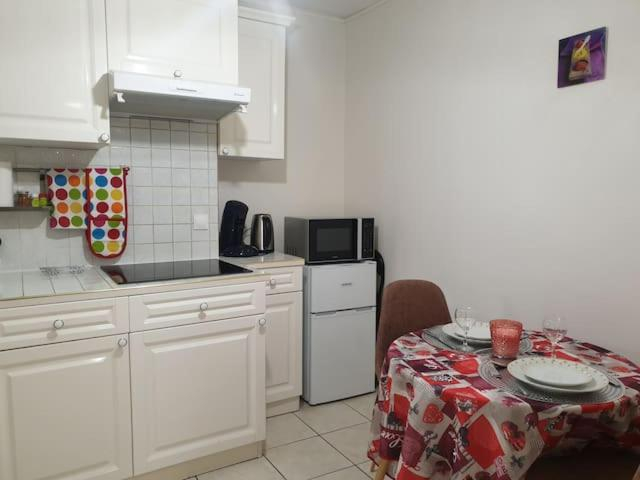Dining Room 4