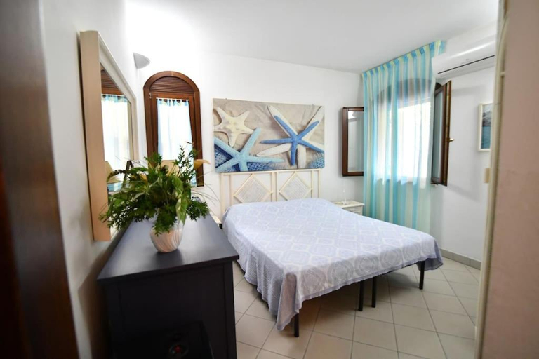 Others 2, Villa Cycas, Lecce