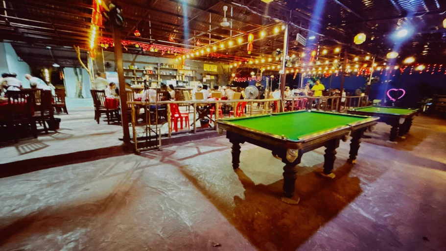 Food & Drinks 4, Sunny Beach Resort, Sihanoukville