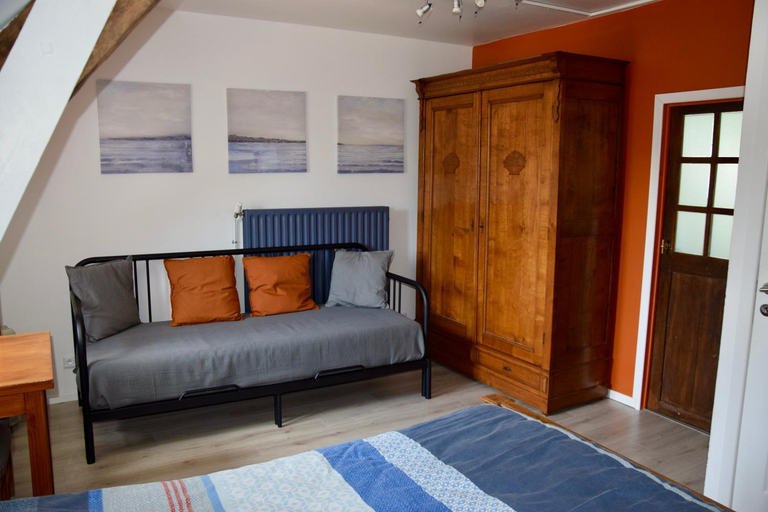Bedroom 9