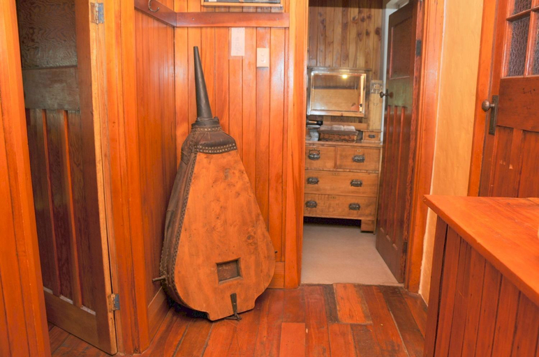 Others 4, Peter's Farm Lodge, Central Otago