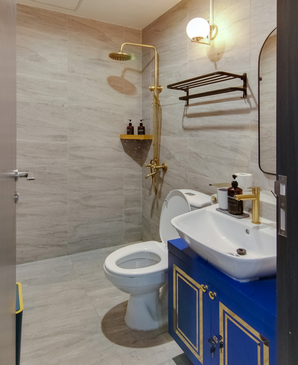 Bathroom 4