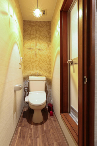 Bathroom 9