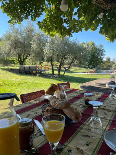 Food & Drinks 5, 1832 La Rabassiere, Vaucluse