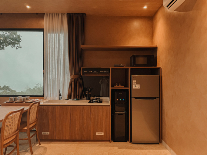 Bedroom 4, Selayang Enau, Resort Gula Aren dengan Kisah Paling Manis, Bogor