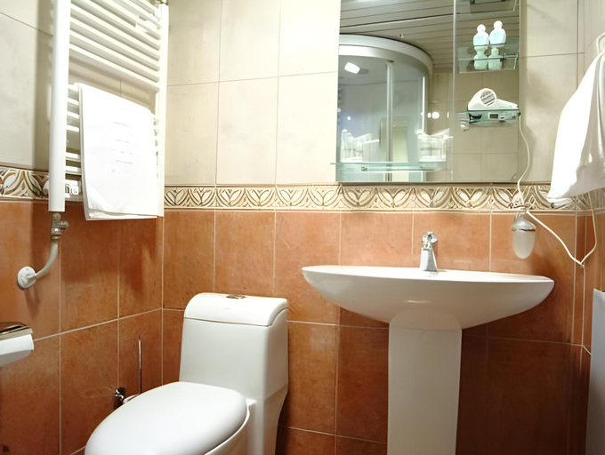 Bathroom 5, Hotel Bellevue - Metropol Lake Resort