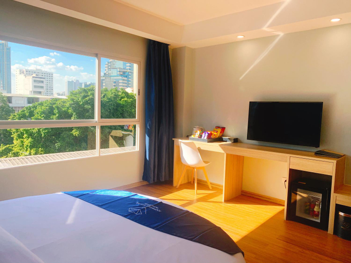 Bedroom 8