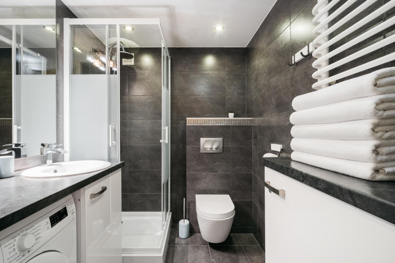 Bathroom, Native Apartments Brzozowa 15, Kraków City