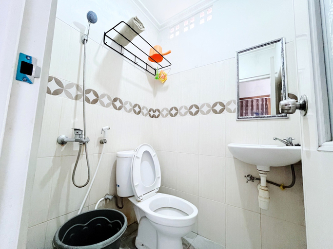 Others 5, Guest House Kraton Mas, Pacitan