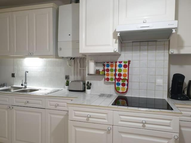 Dining Room 7
