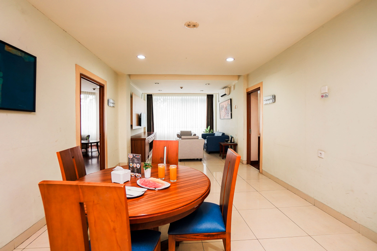 Dining Room 6