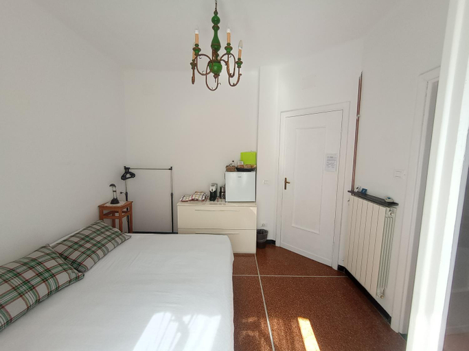 Villa bruna, Genova