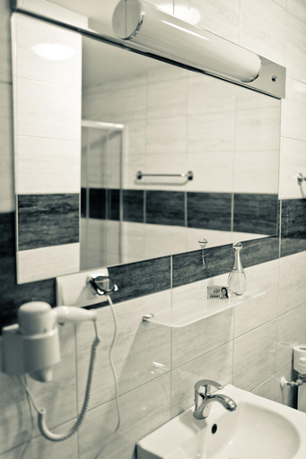 Bathroom 2, Apartamenty Pod Lwem, Świdnica