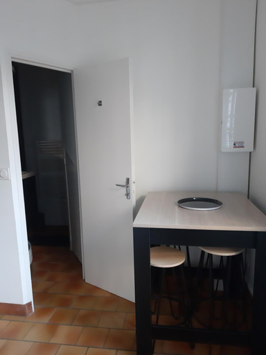 Dining Room 9