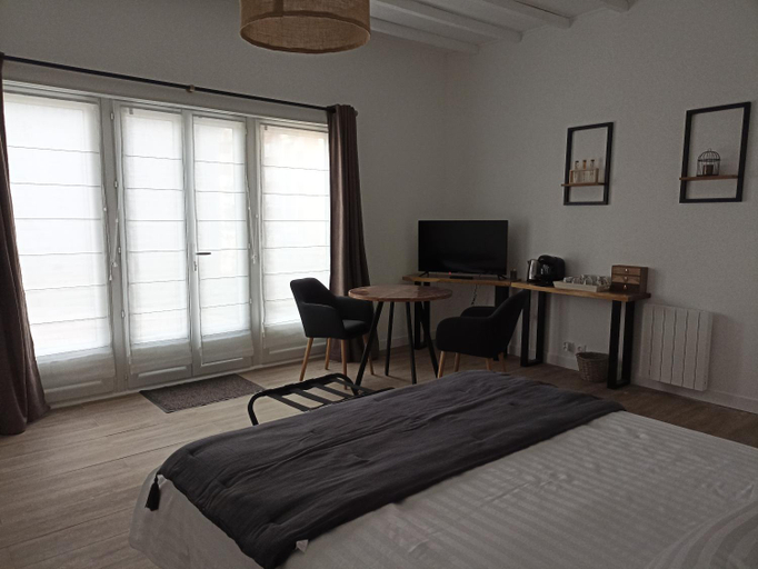 Bedroom 12