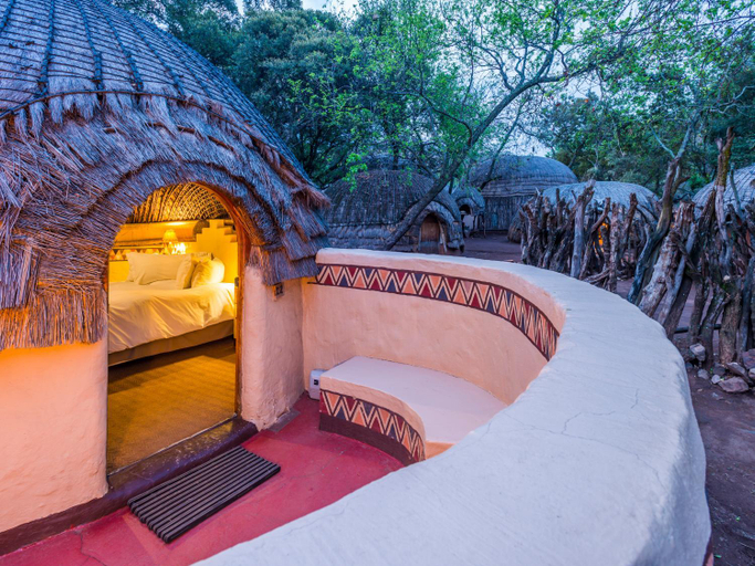 Sport & Beauty 5, aha Lesedi African Lodge & Cultural Village, West Rand