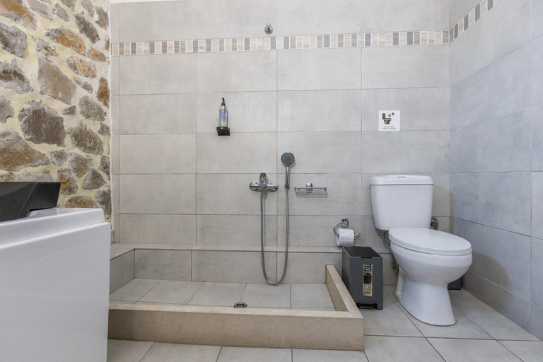 Bathroom 3, Raise Polydrosos Alpine Escape, Central Greece