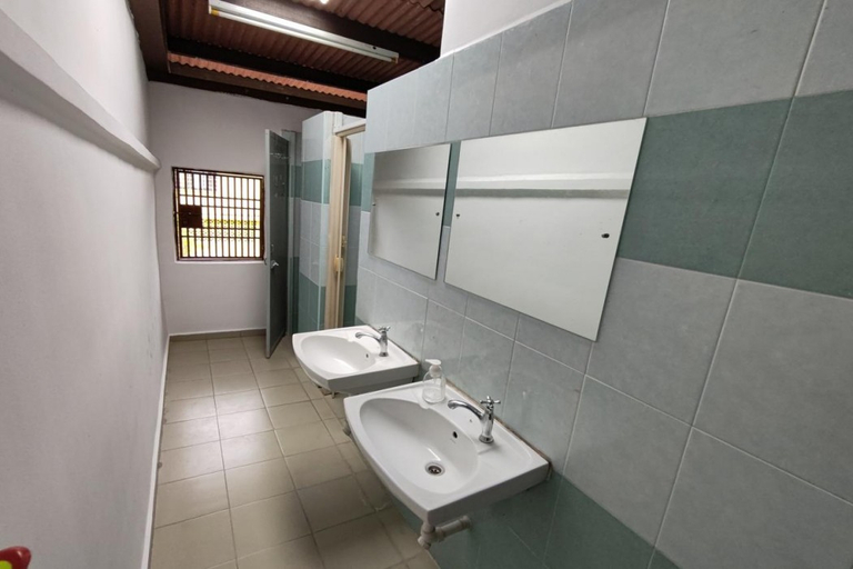 Bathroom 4, Old Penang Heritage Inn, Penang Island
