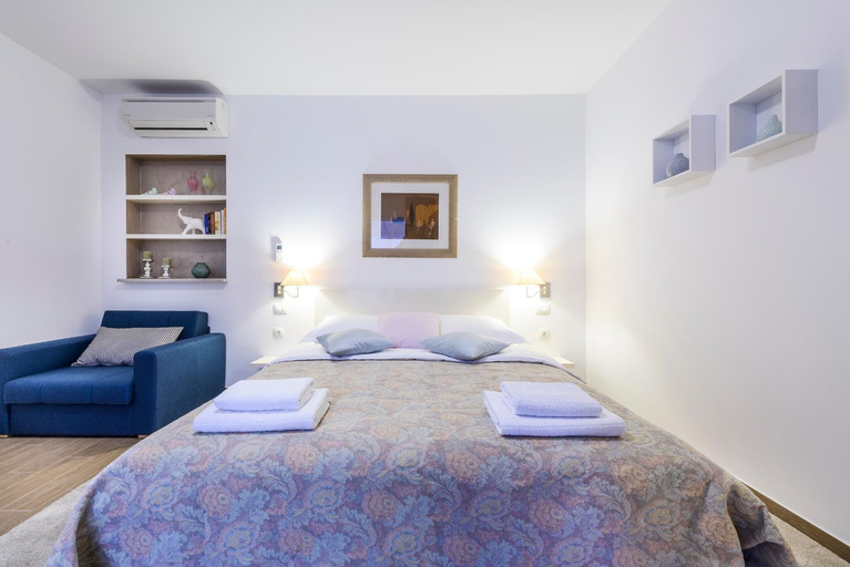 2, Tara Apartments, Dubrovnik