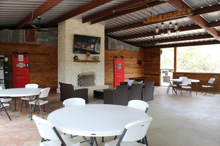 Food & Drinks 3, Al's Hideaway Cabin and RV Space, LLC, Bandera