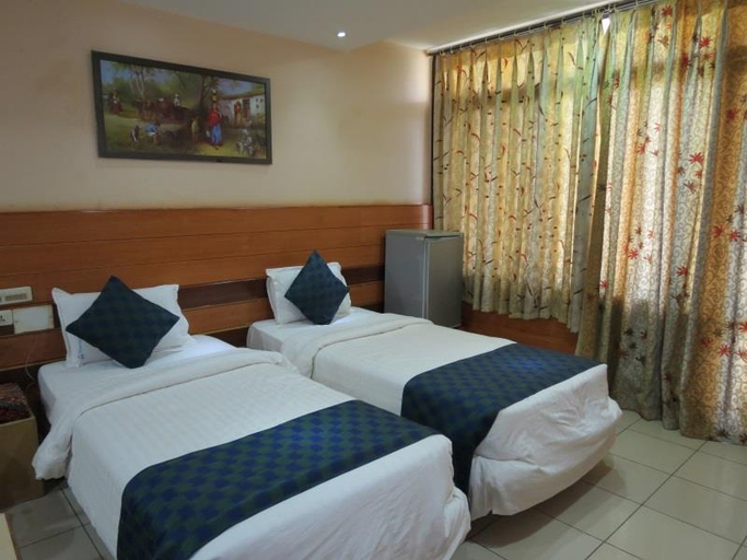 Bedroom 5, Hotel Rajsangam International, Bagalkot