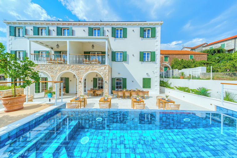 Sport & Beauty 3, Hotel Brattia, Postira
