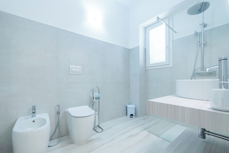 Bathroom 5, B&B SOLE, Lecce