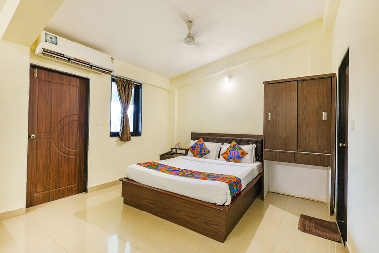 Bedroom 2, Fabhotel Shalom Indus Residency, North Goa