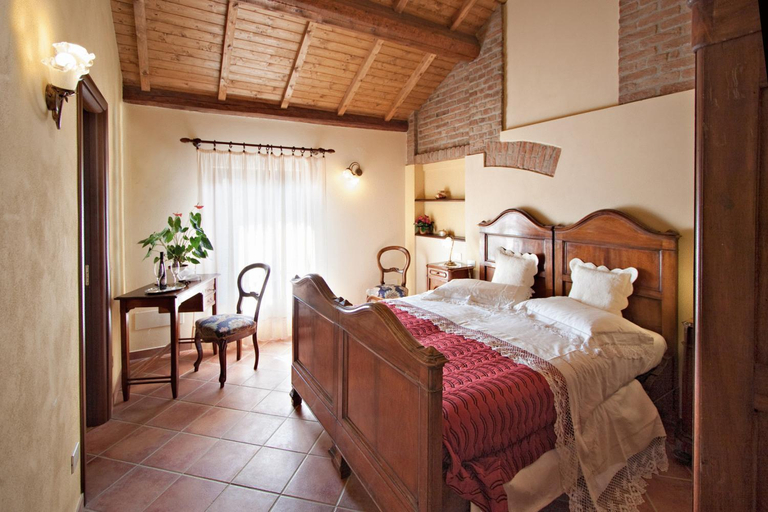 Bedroom 8