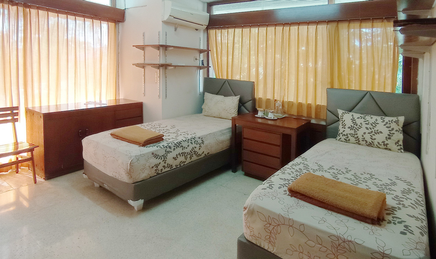 Bedroom 13