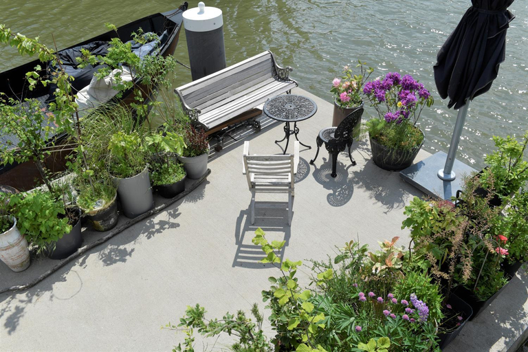 Others 5, B&B Euphrate Houseboat, Amsterdam