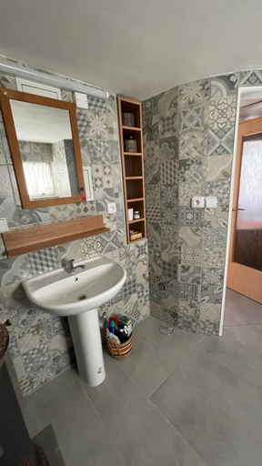 Others 3, Guesthouse Trncin, Mladá Boleslav