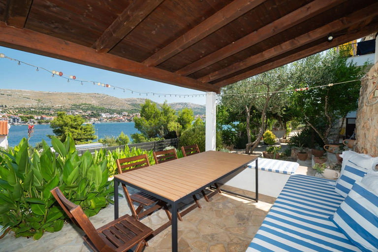 Others 4, Villa Gjardini - Sparadici, Šibenik