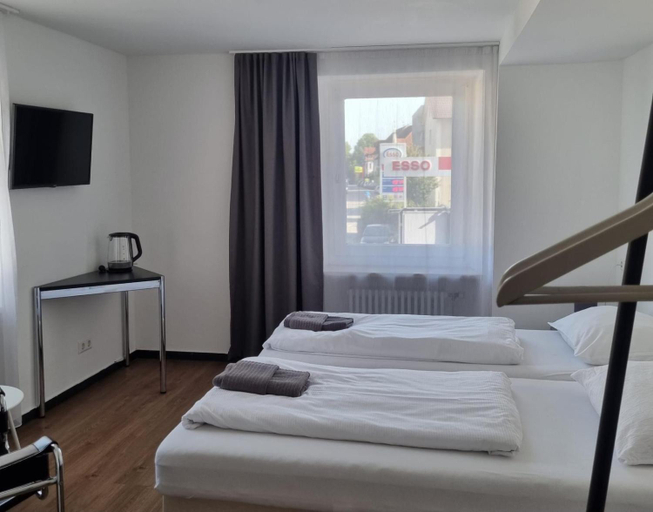 Bedroom 5, Am Basler Tor, Lörrach
