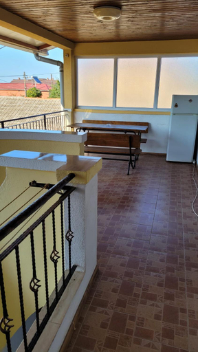 3, Casa Luminita, Limanu