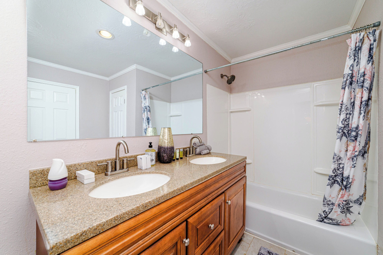 Bathroom 4, CDNH Villa at Katy Lake, Waller