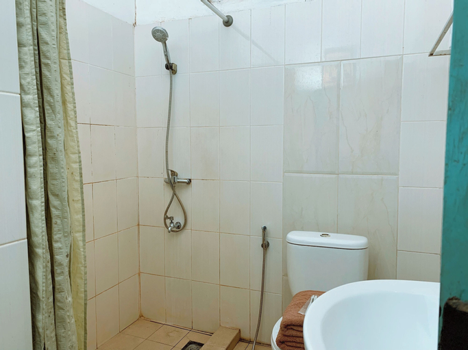 Bathroom 3
