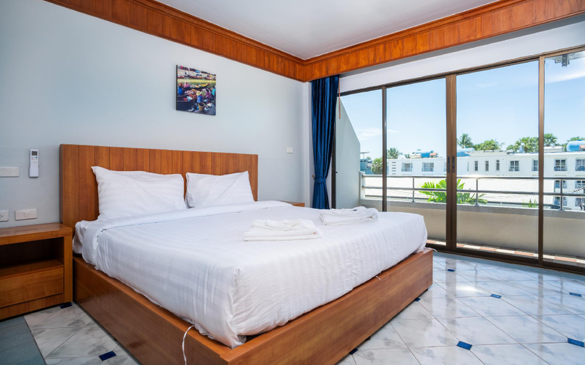 Bedroom 14