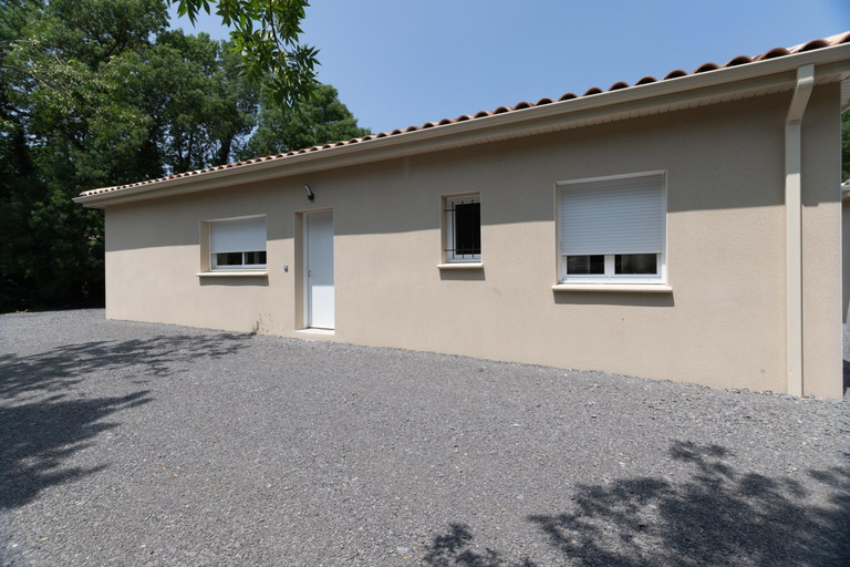 Exterior & Views, Villa Esparots - Maison avec piscine privee, Ardèche