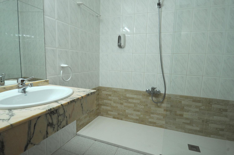 Bathroom 2, HOTEL MARIA ROSA, Zaragoza