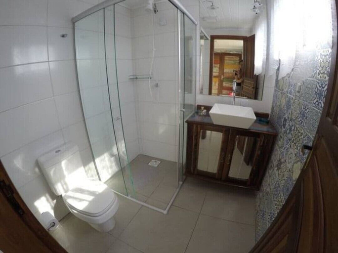 Bathroom 4, Morada Aracuã, Imbituba
