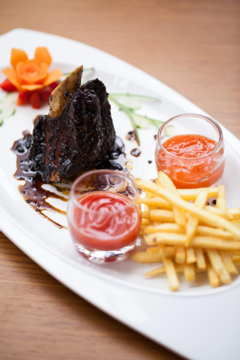 Food & Drinks 25