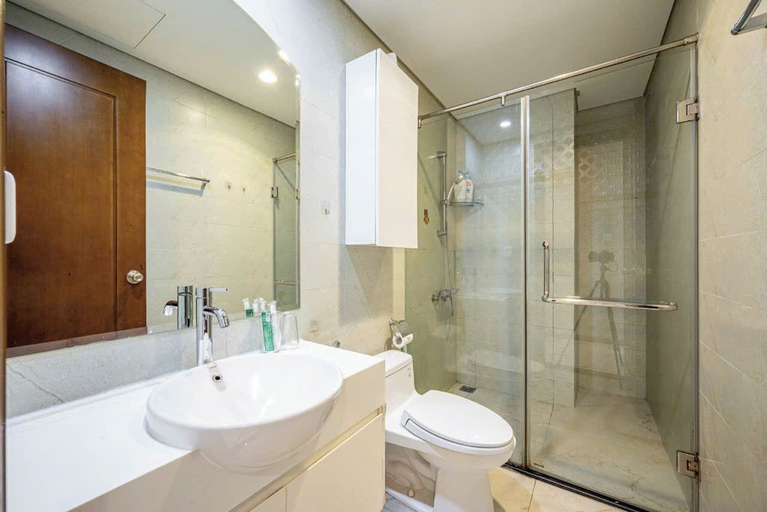 Bathroom, Vinhome Tan Cang Apartment, Bình Thạnh