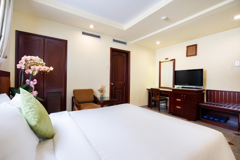 Bedroom 9