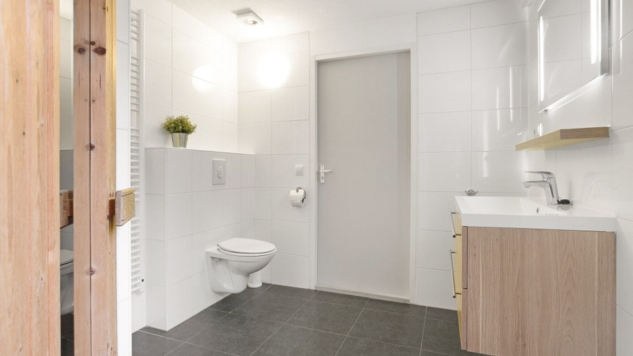 Bathroom 3, Summio Parc Port Greve, Schouwen-Duiveland